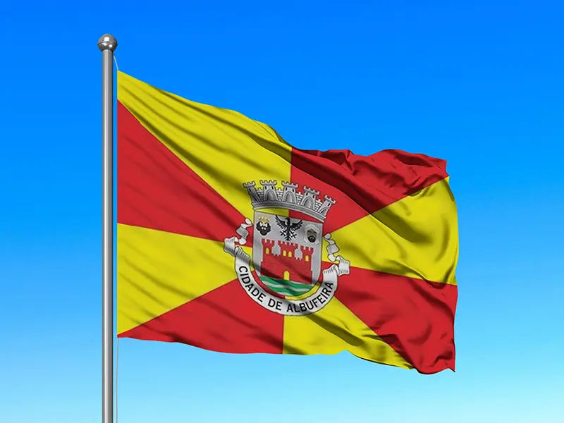 Bandeira do Município de Albufeira em mastro