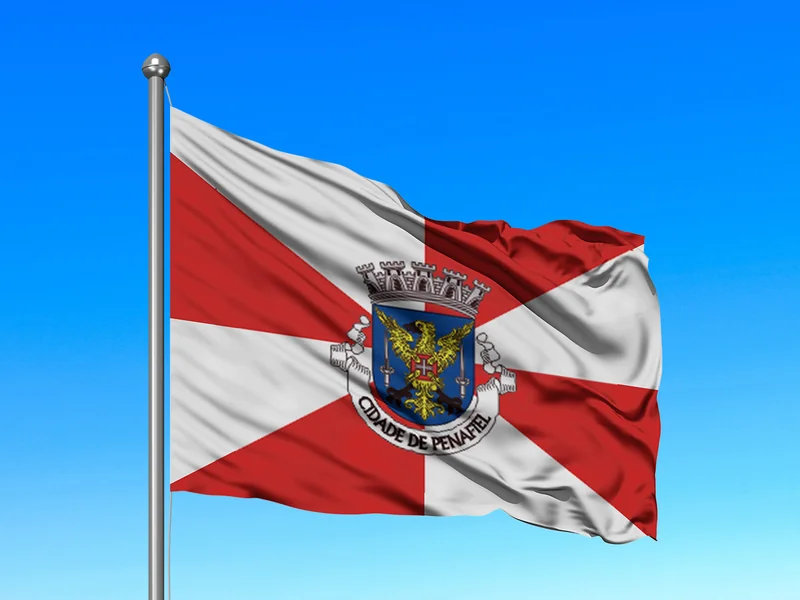 Bandeira do Município de Penafiel em mastro